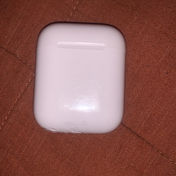 Apple AirPods good quality just has some scratches on the bottom